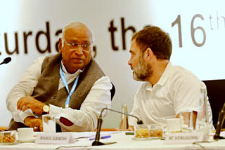 Indian National Congress president Mallikarjun Kharge criticize modi Congress Working Committee meeting