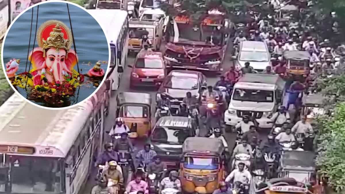 Heavy Traffic Jam at Tank Bund Due to Ganesh Immersion