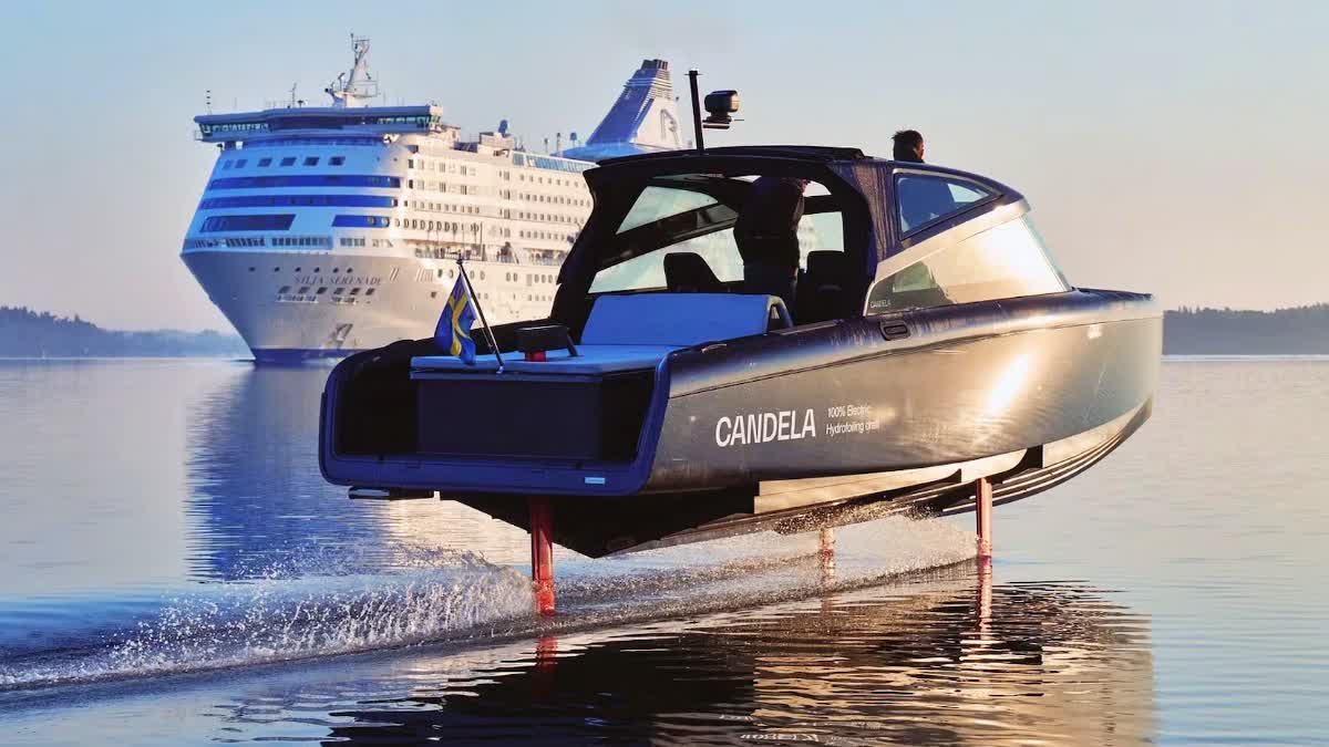 Candela C-8 Electric Boat