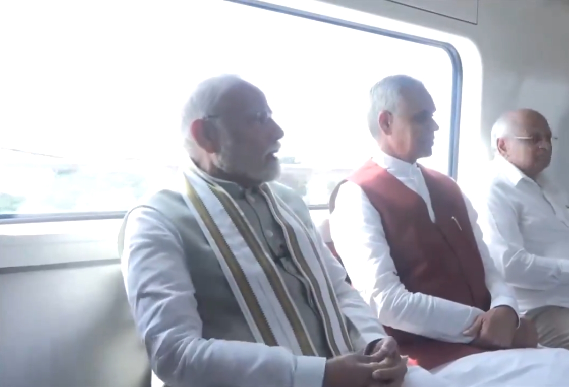 AHMEDABAD METRO RAIL  PM MODI AT GUJARAT METRO  അഹമ്മദാബാദ് മെട്രോ റെയിൽ വികസനം  LATEST MALAYALAM NEWS