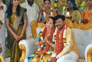 Tamil Nadu : Theni Village Welcomes Chinese Bride In Traditional Tamil Wedding