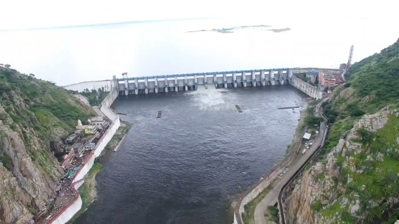 Historical view of Bisalpur Dam