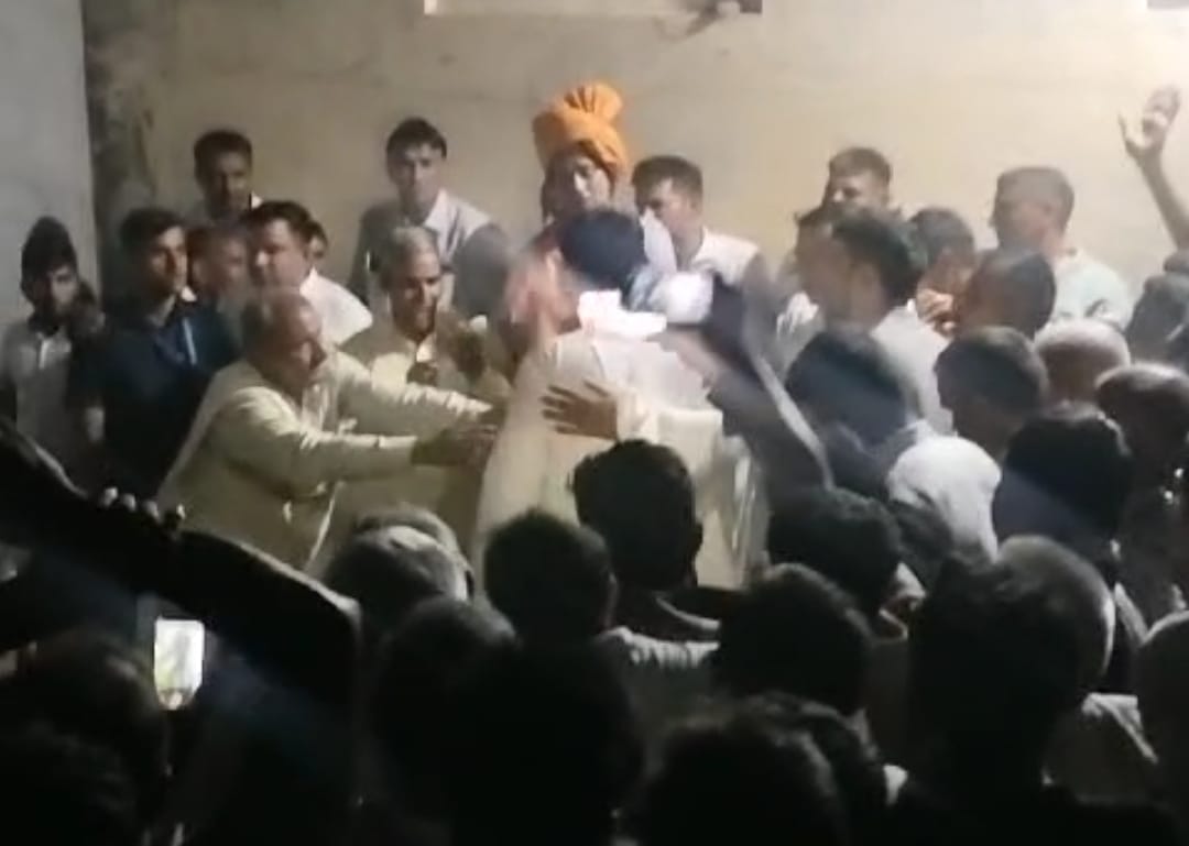 Congress workers clashed at the program of Congress candidate Vinesh Phogat in Jind Haryana Assembly Election 2024