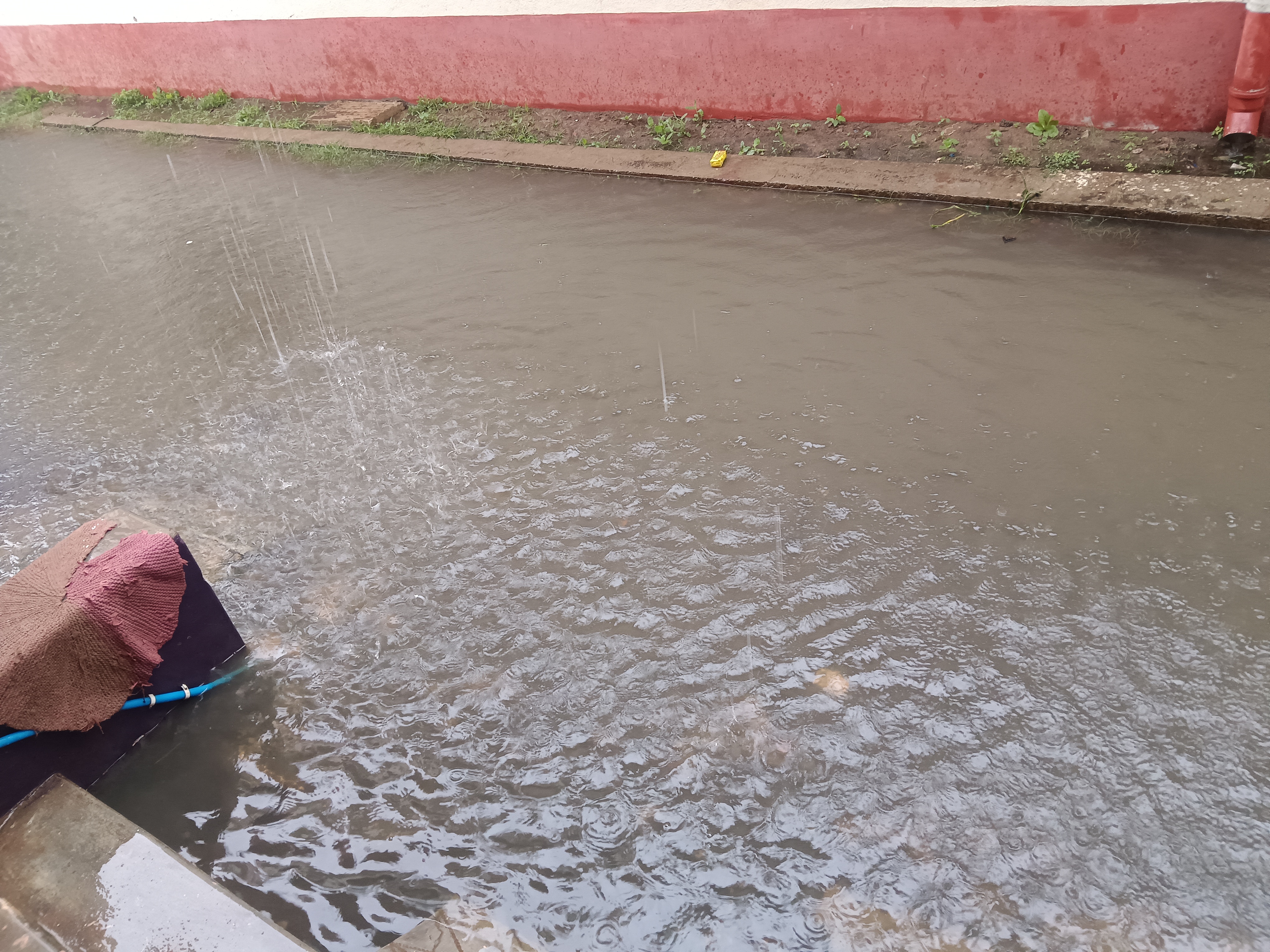 life disrupted due to continuous rain in Deoghar