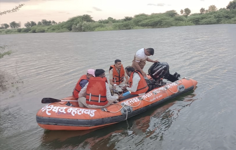 Youth Drowns In River