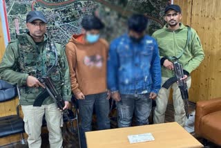 police-arrested-two-suspects-for-attacking-a-youth-with-a-sharp-weapon-in-jawahar-nagar-srinagar