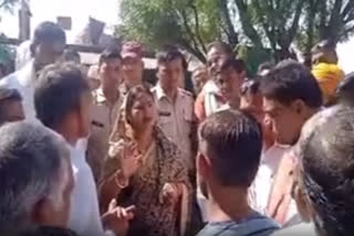 Villagers protest against Shobha Rani Kushwaha