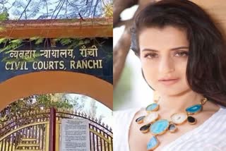 actress-ameesha-patel-not-appear-in-ranchi-civil-court-in-fraud-and-check-bounce-case