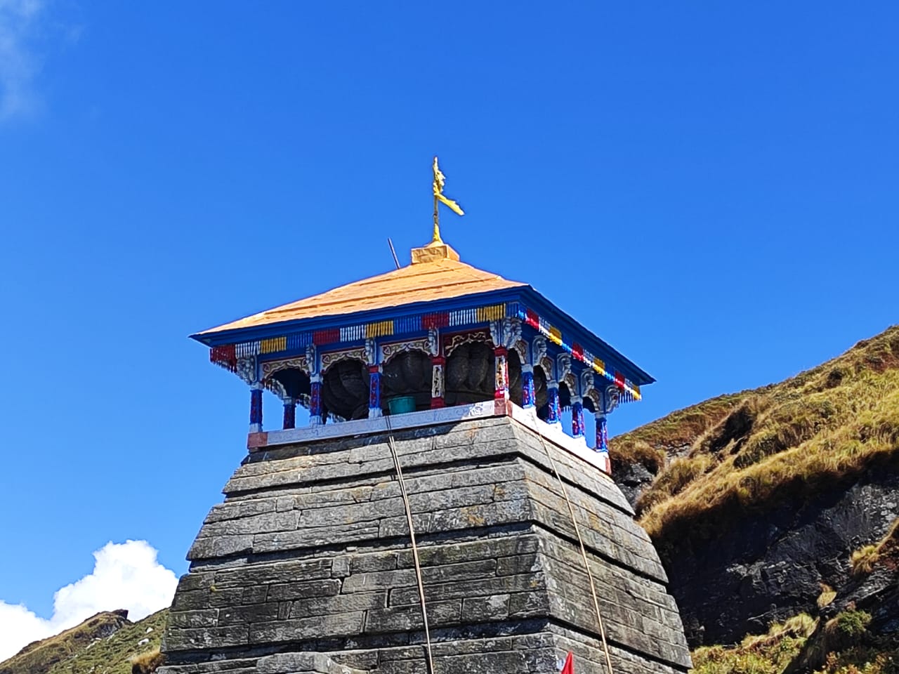 Tungnath Dham Kalash