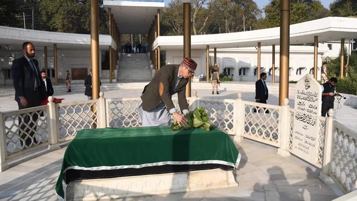 Omar Abdullah Visits Grandfather Sheikh Abdullah's Graveyard Ahead Of Taking Oath As J&K Chief Minister