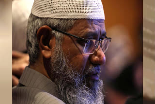 The top court heard Zakir Naik's plea to consolidate hate speech cases, with Mehta questioning the maintainability due to Naik's fugitive status.