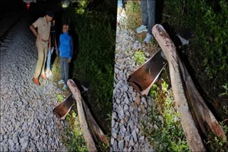 wooden blocks on the 06275 express train track in mysore :