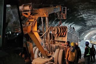 Uttarakhand tunnel collapse Day five  Uttarkashi tunnel collapse  ഉത്തരാഖണ്ഡ് ഉത്തരകാശി ദുരന്തം  ഉത്തരകാശി തുരങ്കം തകർച്ച  തുരങ്കം തകർച്ച ഉത്തരാഖണ്ഡ്  ഉത്തരകാശി തുരങ്കം തകർച്ച രക്ഷാപ്രവർത്തനം  Uttarakhand Tunnel Collapse rescue operation  Uttarkashi tunnel collapse rescue operation  Uttarkashi tunnel collapse workers stuck