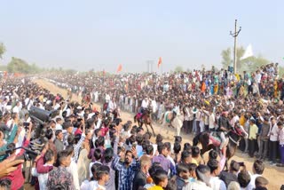 On 'bhai-dooj', Gujarat village holds horse race, a 750-year-old custom