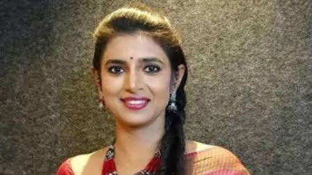 Film actress Kasturi, who recently sparked controversy for making derogatory comments against Telugu people, has been arrested by the Chennai police in Gachibowli, Hyderabad.