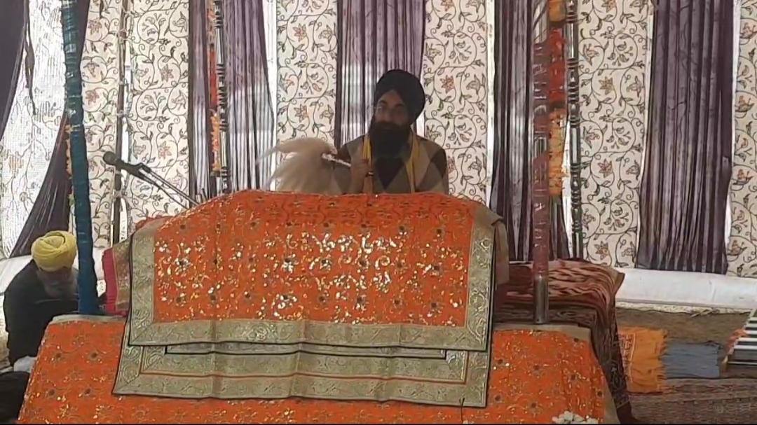 Gurpurab Celebrated With Religious Fervor At J&K's Anantnag