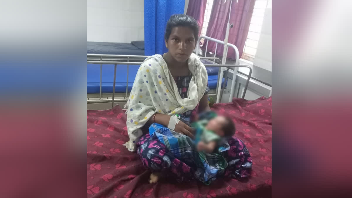hill village woman gave birth in the forest area