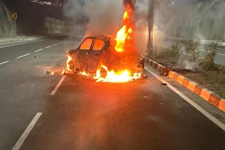 Video of Fire Broke out in Car in Udaipur