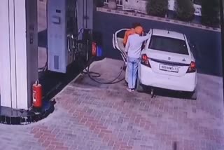Petrol Pump Chori Car Gang Absconded after Filling diesel Panchkula Police Haryana News