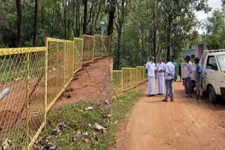 Anchuruli Point  forest department  വനം വകുപ്പ്‌  സാമൂഹ്യ വിരുദ്ധരുടെ ശല്യം രൂക്ഷം  അഞ്ചുരുളി മുനമ്പിലേയ്ക്കുള്ള പ്രവേശനം തടഞ്ഞു  Access to Anchuruli is blocked  blocking entry to Anchuruli Point  അഞ്ചുരുളി മുനമ്പ്‌  വനം വകുപ്പ് നടപടിയിൽ പ്രതിഷേധം  Protest against forest department action