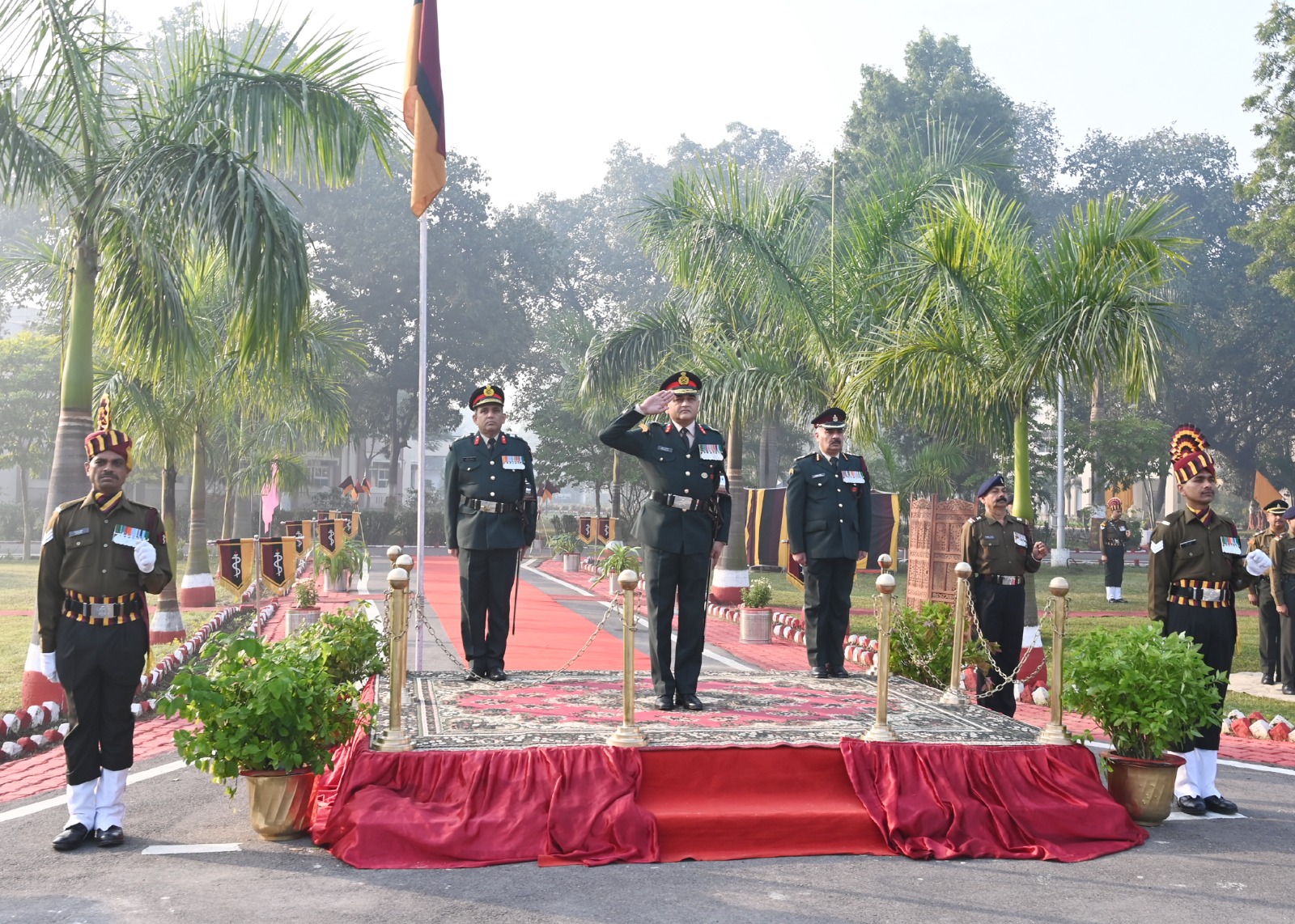 ऑफिसर्स ट्रेनिंग कॉलेज में आयोजित सेरेमोनियल परेड.