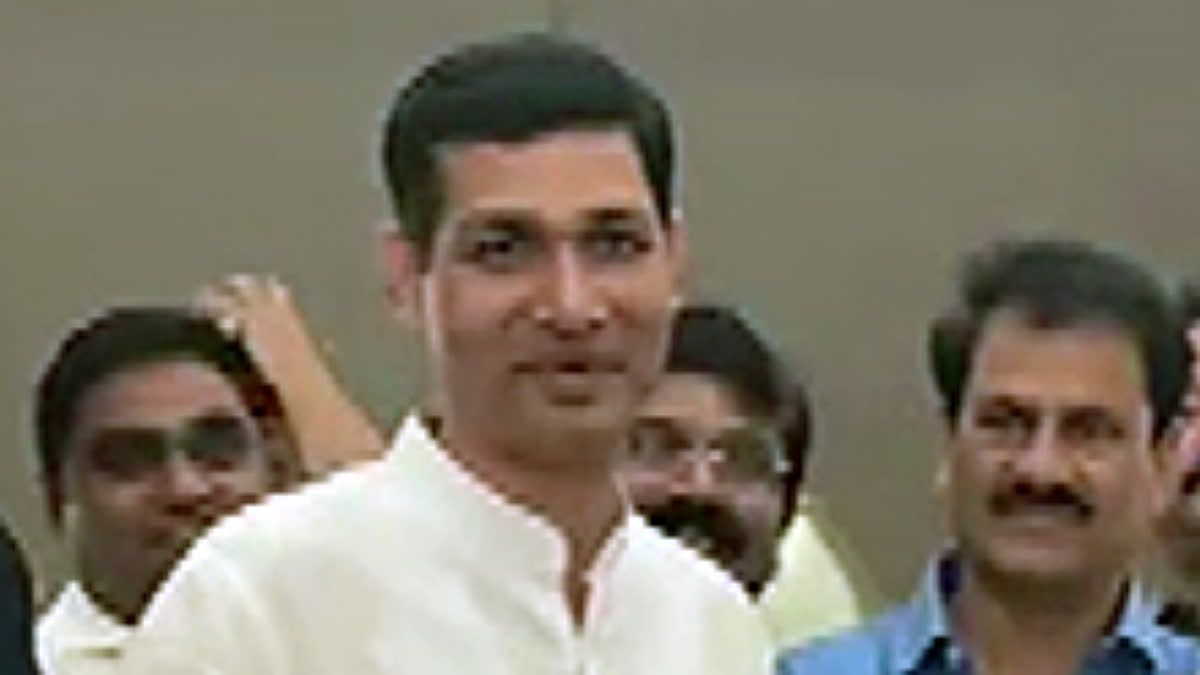 Shiv Sena MLA Narendra Bhondekar