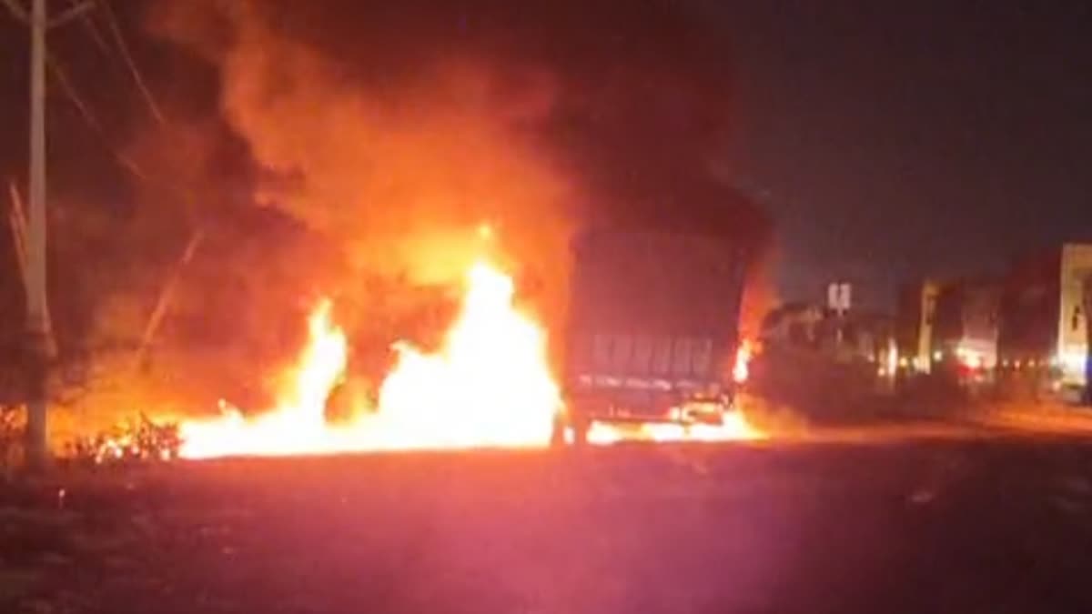 MORENA DOLOMITE LOADED TRUCK FIRE