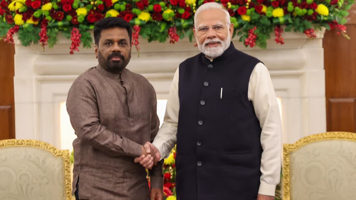 Sri Lankan President Anura Kumara Dissanayake (Left) and Prime Minister Modi in Delhi.