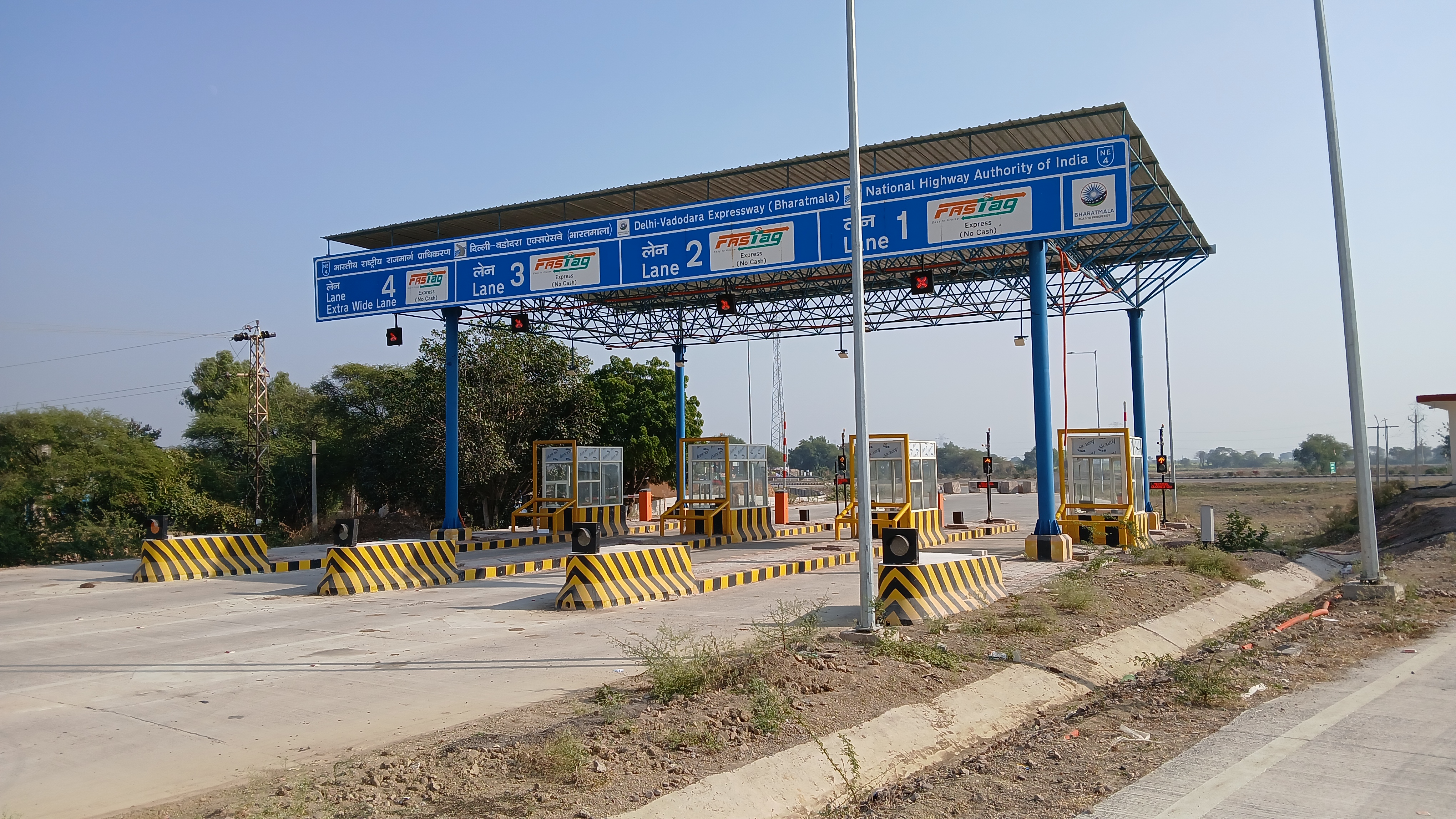 Delhi Mumbai Expressway