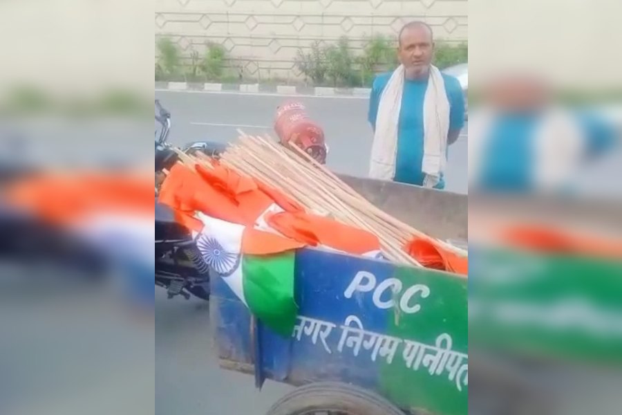 national flag insulted in panipat