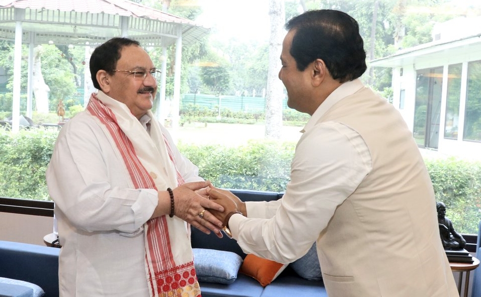 sarbananda-sonowal-visit-j-p-nadda-in-nadda-resident