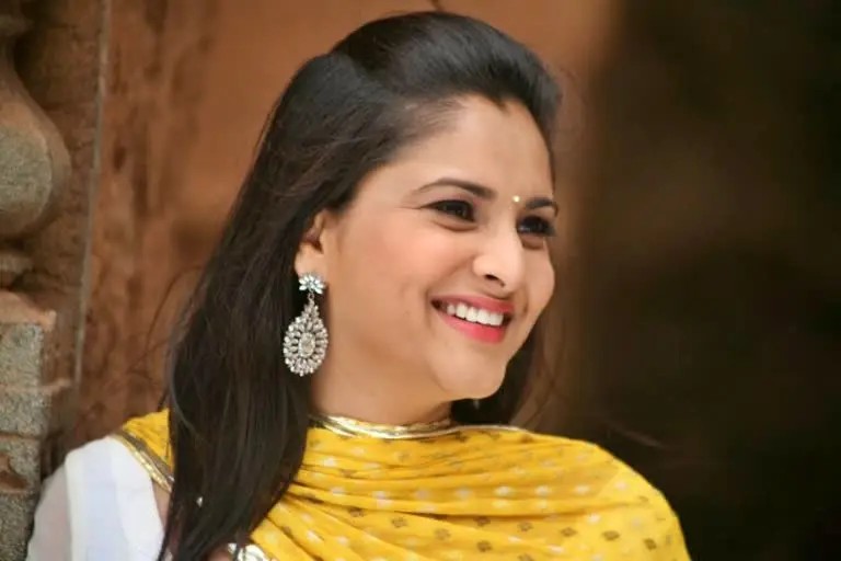 Sandalwood Queen Ramya announcement to fans tomorrow