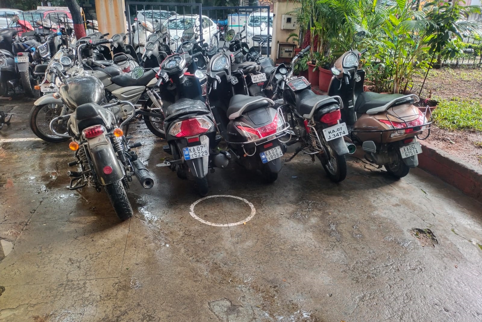 Seized two-wheelers