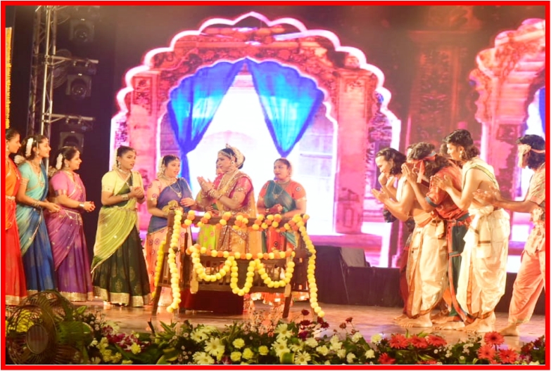 Hema Malini Performance in Pune Festival