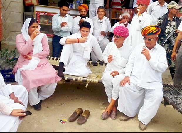 Sachin Pilot with Supporters