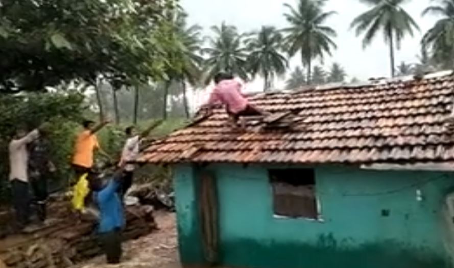 Women and 12 day old baby rescue at Gokak