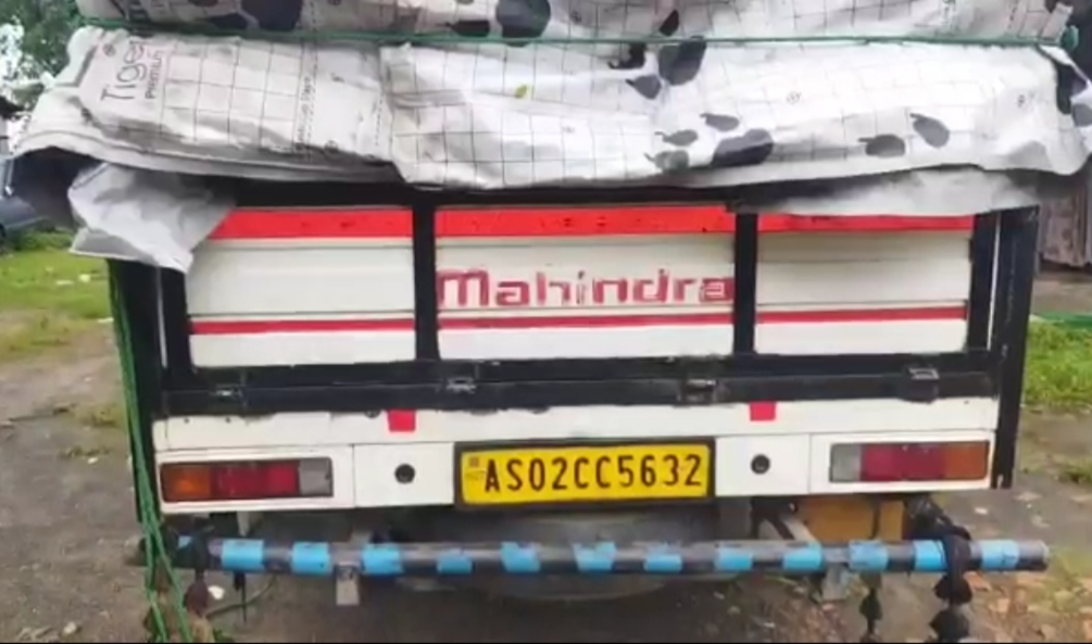 Laligur laden vehicle seized in Gaurisagar
