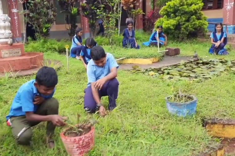 students in Garden