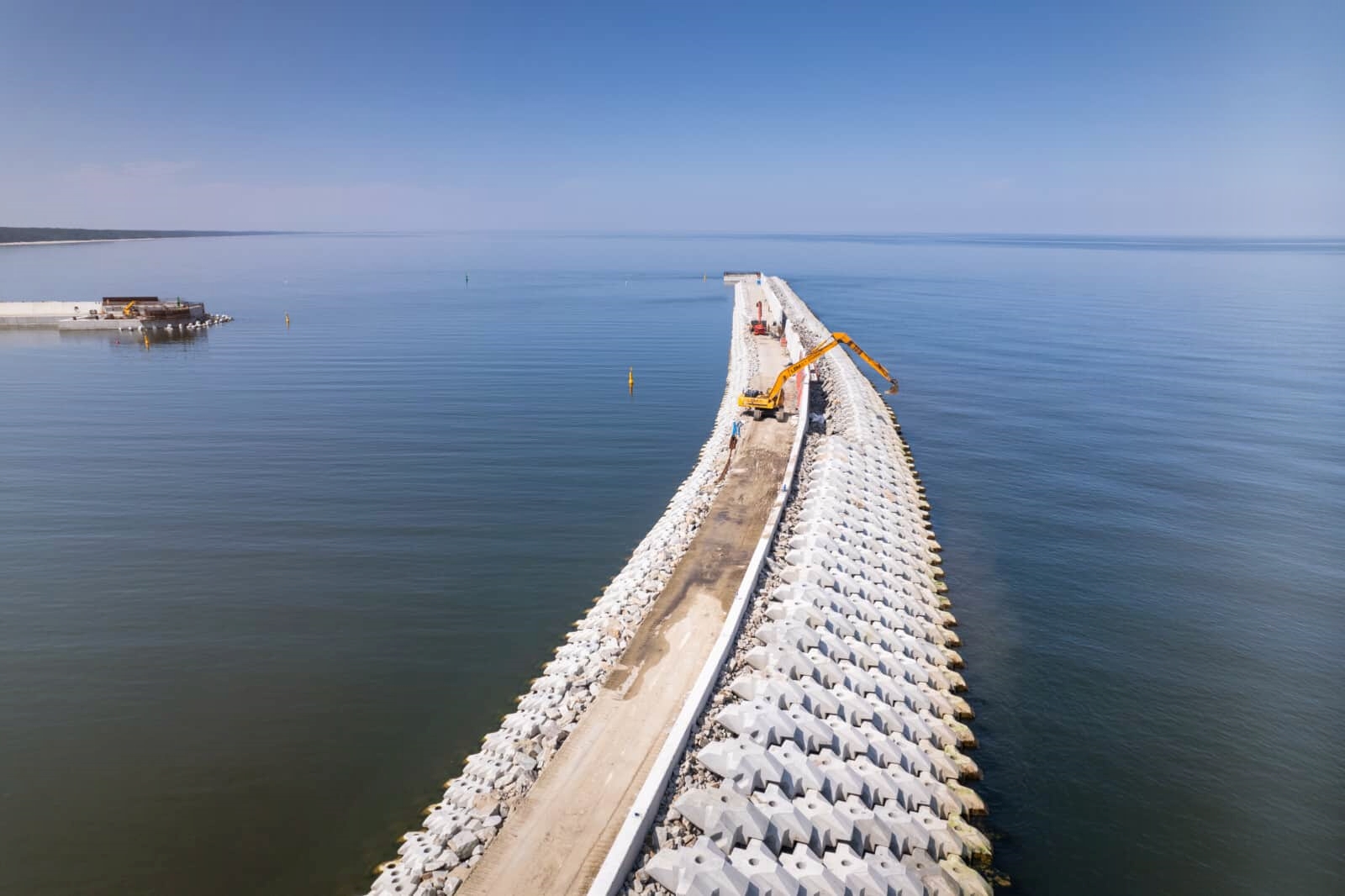 new sea waterway in Poland  Poland opens new waterway  Poland  Russia  പുതിയ ജലപാത തുറന്ന് പോളണ്ട്  പോളണ്ട്  റഷ്യ  ബാൾട്ടിക് കടല്‍  ബാൾട്ടിക്  വിസ്റ്റുല സ്‌പിറ്റ്