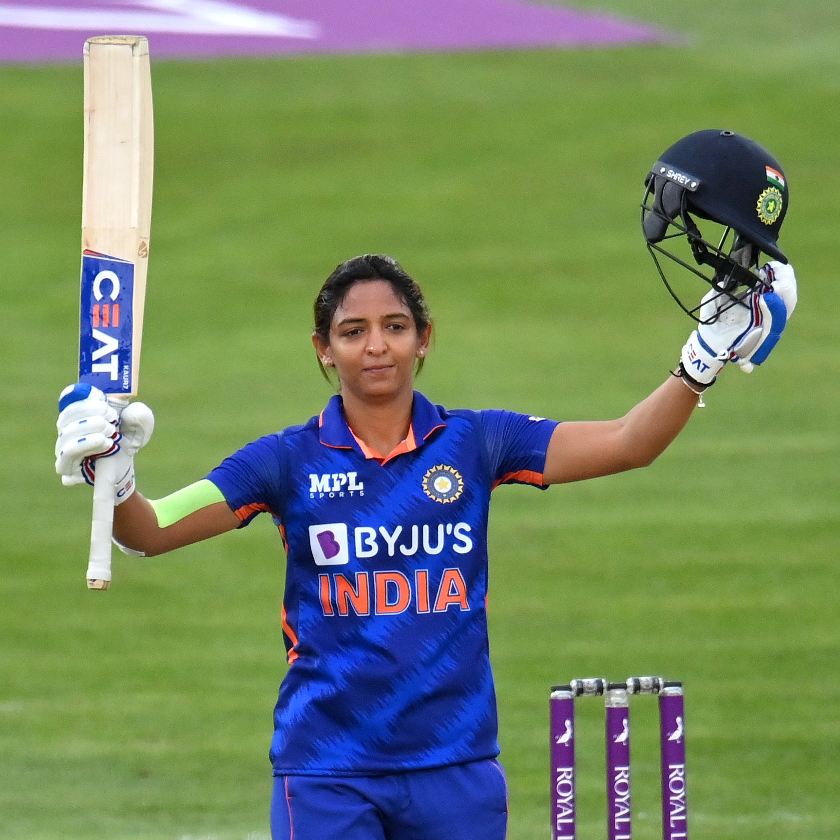 india women beat england by 88 runs in second odi and lead in the series