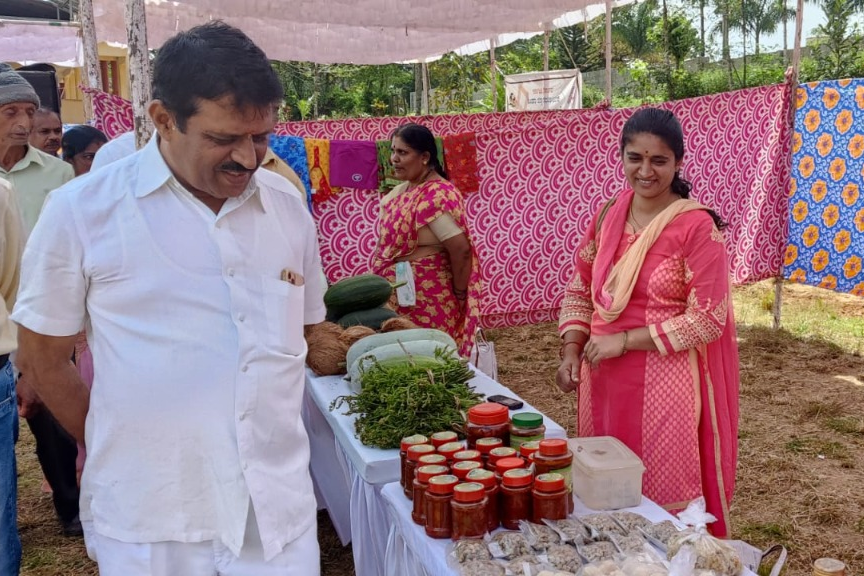 Women Dasara Celebration At Madikeri