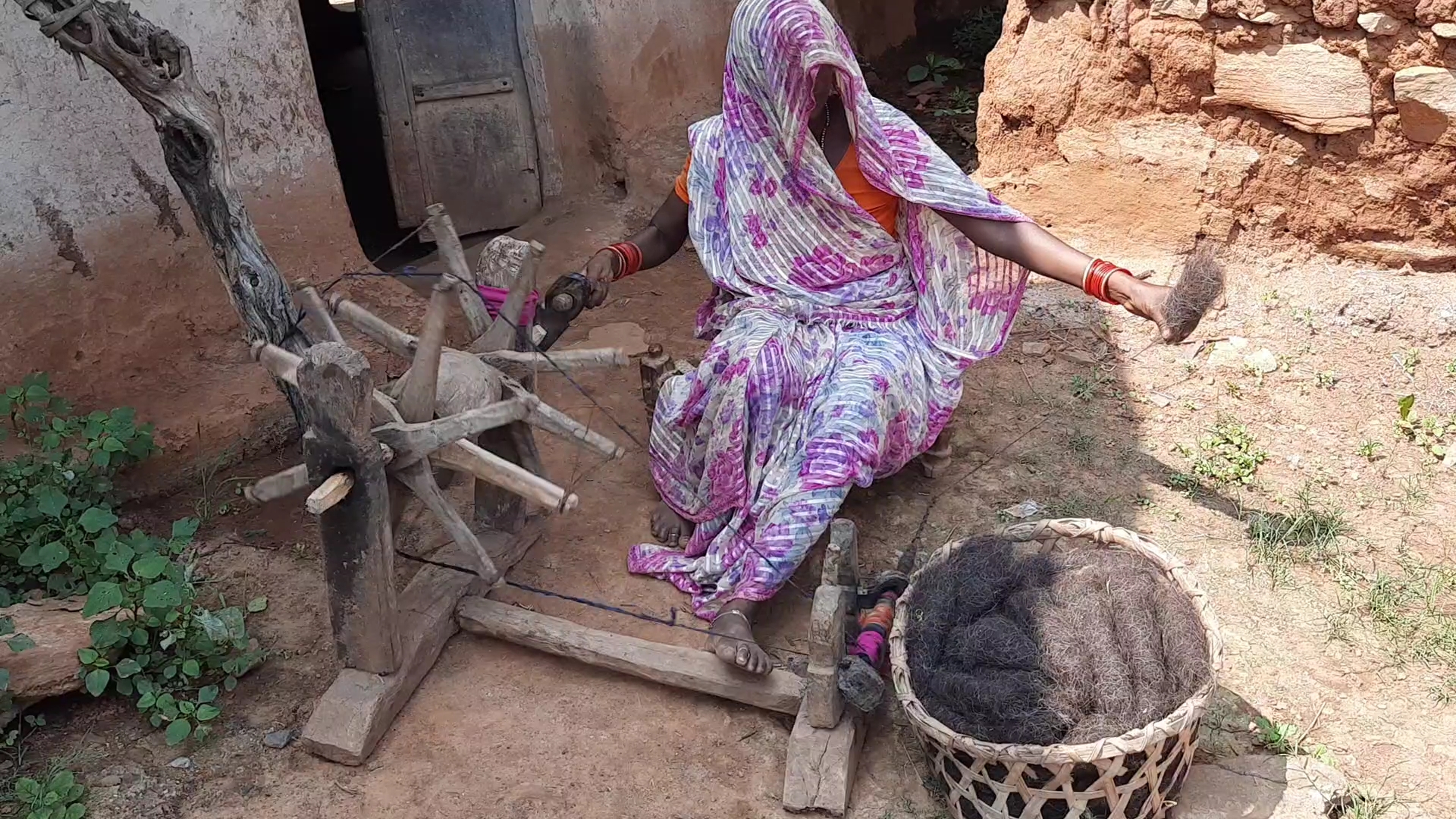 sound of spinning wheel in more than 100 houses of Sulakhma village