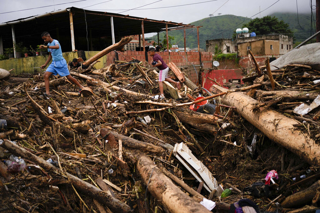 landslide sweeps through Venezuela town; 22 dead