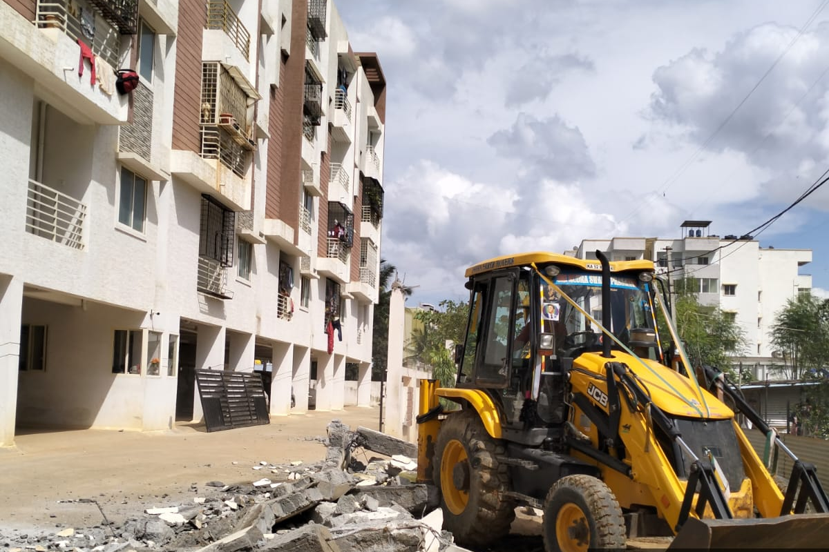 Rajakaluve Encroachment Clearance Operation