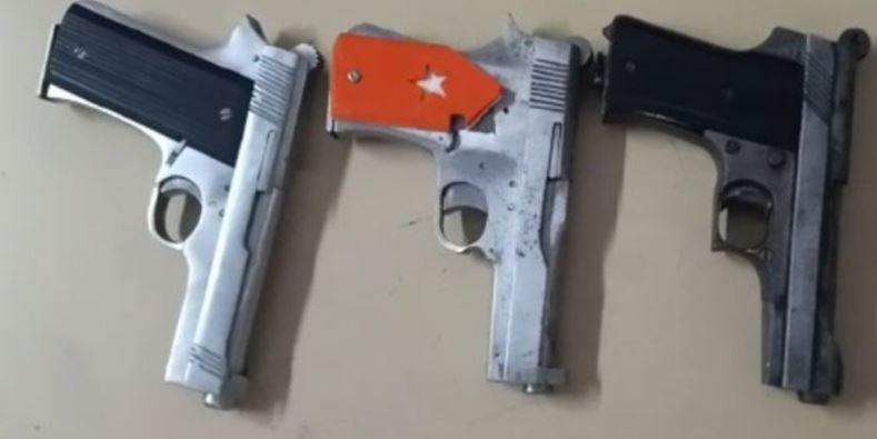 ujjain illegal pistol