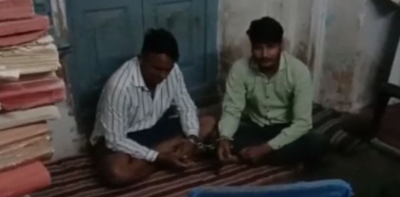 Ujjain Two youths selling pistol arrested