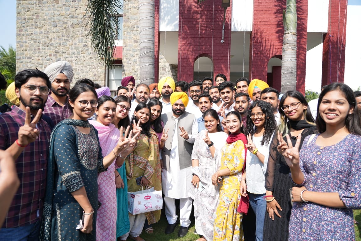 CM Bhagwant Mann congratulated the newly selected team of Punjab University