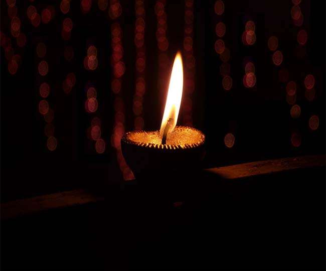 Narak Chaturdashi Chhoti Diwali 14 Lamps and Lights Importance