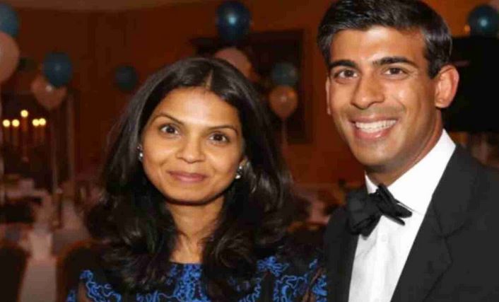 Rishi Sunak with his wife Akshat Murti