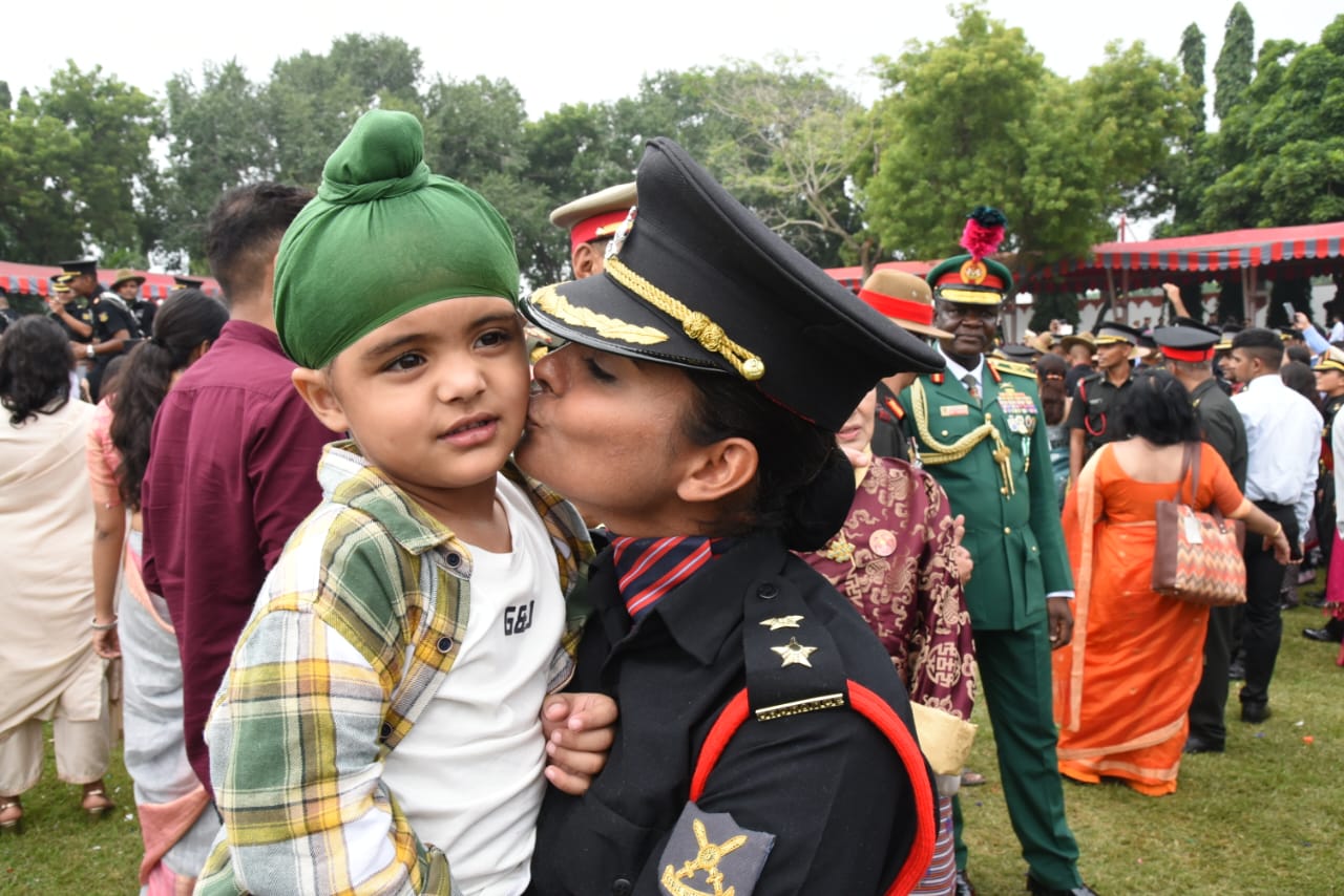 Cadet Harveen Kahlon and  Lt Rigzin Chorol